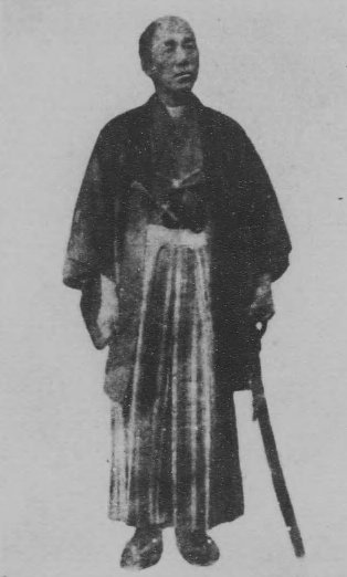 小野友五郎の肖像写真（慶応三年、米国にて撮影）